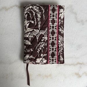 Vera Bradley Brown and Cream Quilted Book or Kindle Cover